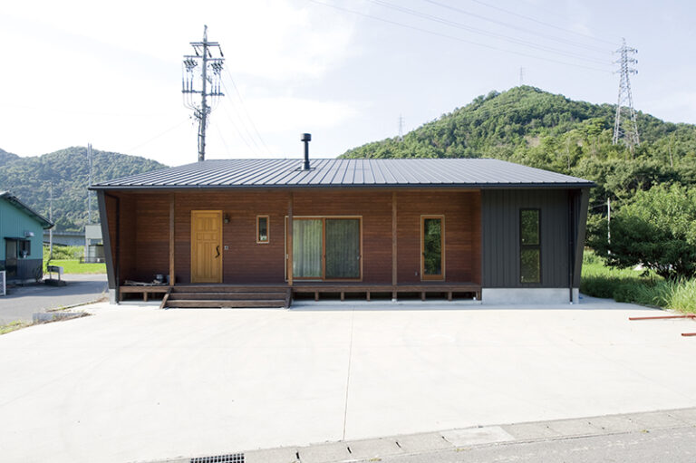 日野南の平屋