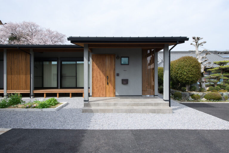 三ツ池町の平屋
