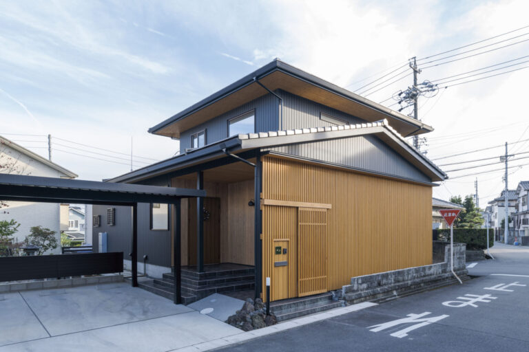 春日井の家