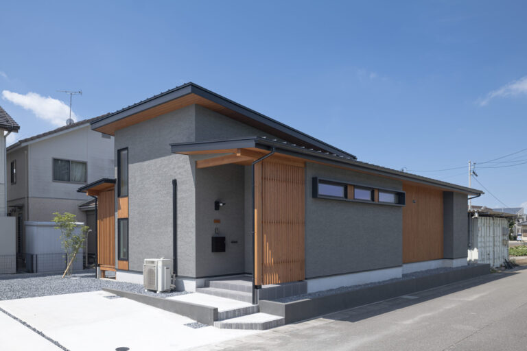鵜沼羽の平屋